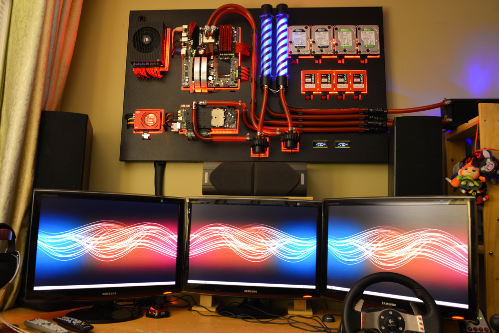 Gallery of an Awesome Wall-mounted Custom PC with Beautiful Liquid