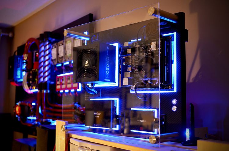 Gallery Of An Awesome Wall Mounted Custom Pc With Beautiful Liquid