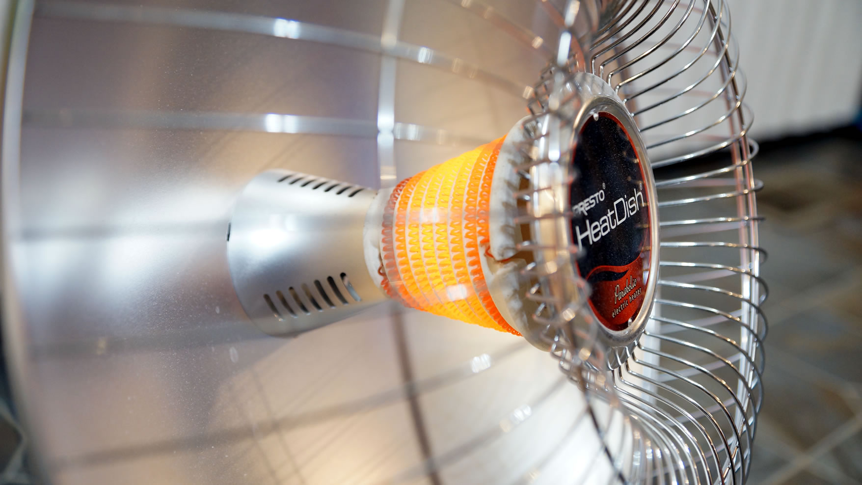 100 달러 미만의 전기 공간 히터석영,적외선,세라믹,복사 및 오일 충전 히터의 차이점. Lacaleya