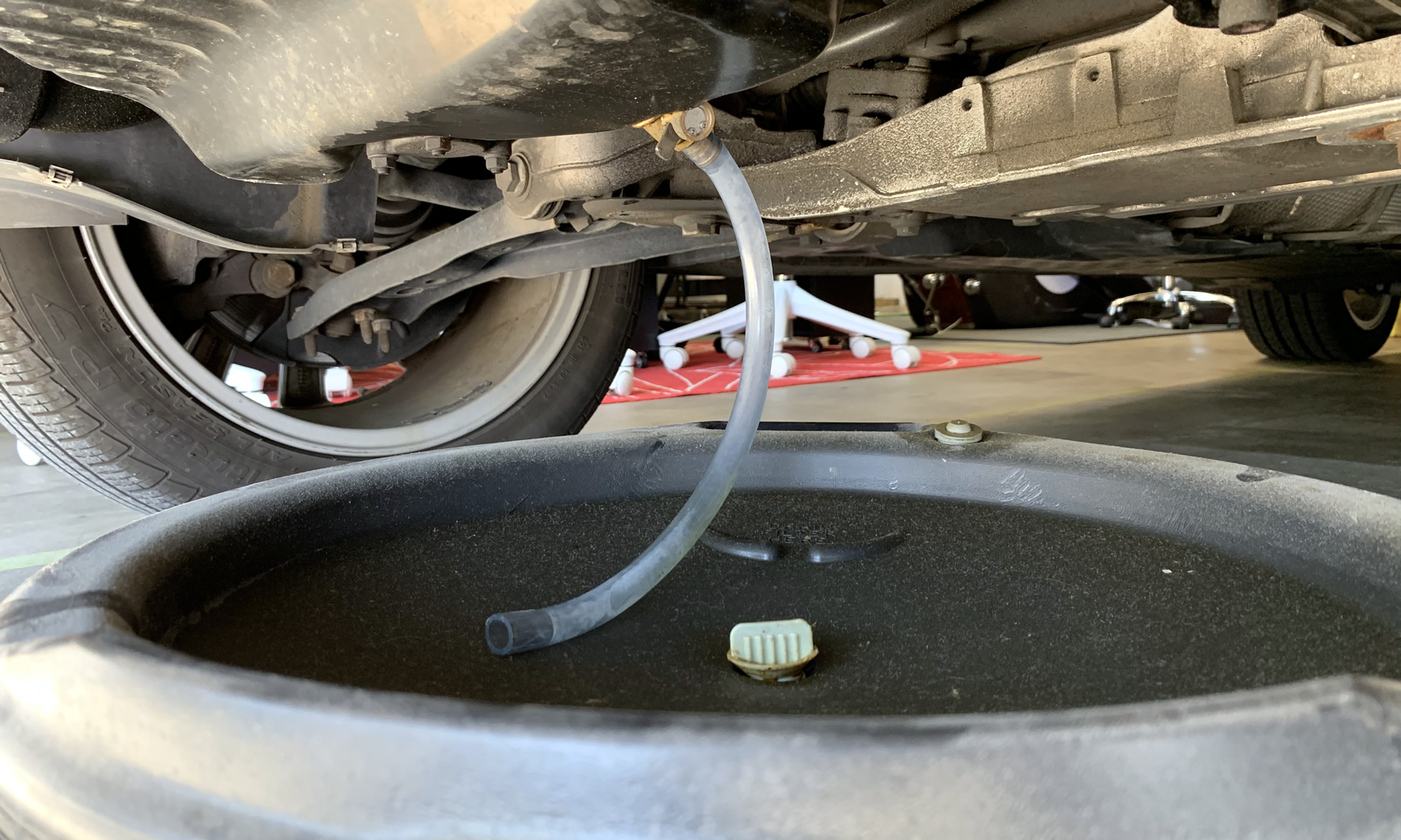 Install a Drain Valve for No Mess Oil Change on Volkswagen Eos/Passat