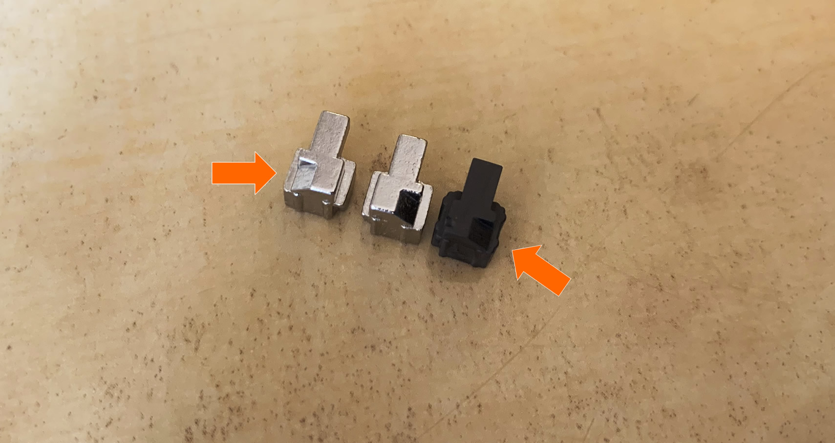 Replace Joycon’s Lock Buckle with Step by Step Photos